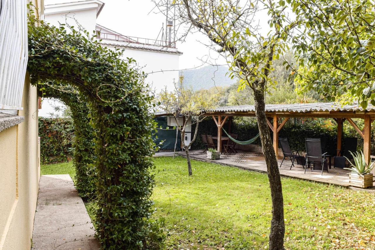Can Camps Besalu Casa Planta Baja Con Jardin Buitenkant foto