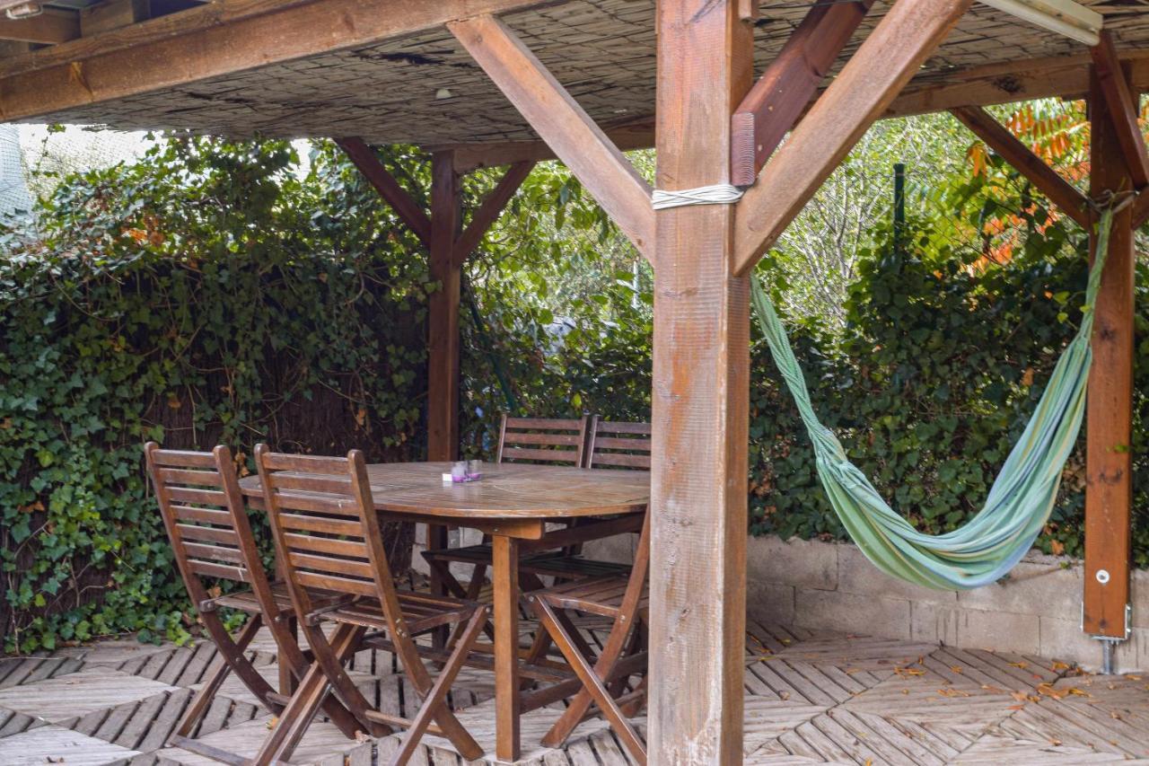 Can Camps Besalu Casa Planta Baja Con Jardin Buitenkant foto