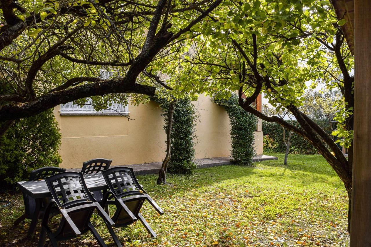 Can Camps Besalu Casa Planta Baja Con Jardin Buitenkant foto